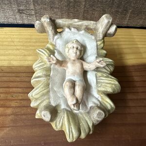 Vintage Atlantic Mold Ceramic Figurine Baby Jesus in Manger Christmas Nativity